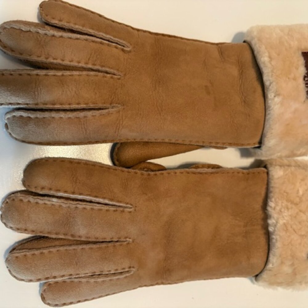 UGG Women's Sheepskin Gloves